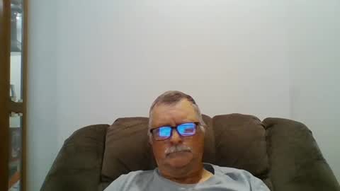 Snapshot of hot4tightholes chatting on October 3, 2025, 1:08 pm hot4tightholes online show from October 3, 2025, 1:08 pm