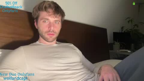Edward aka Wolf online show from May 1, 2026, 3:55 am