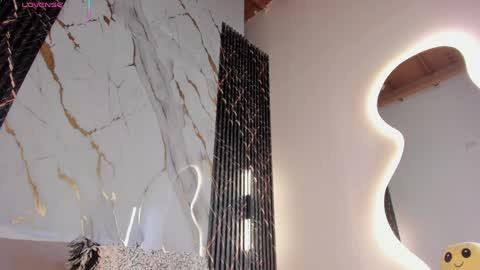 hot__genesis online show from April 29, 2026, 1:15 pm