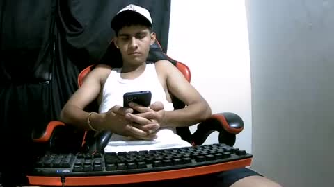 hot__mechanic online show from July 9, 2026, 3:16 pm