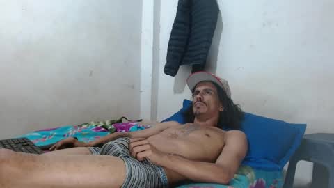Private open online show from April 25, 2026, 3:31 am