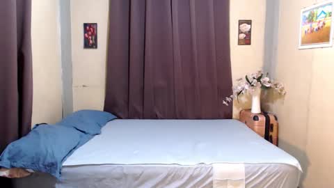 Snapshot of hot_babe0802 chatting on October 2, 2025, 4:08 am HANNA online show from October 2, 2025, 4:08 am