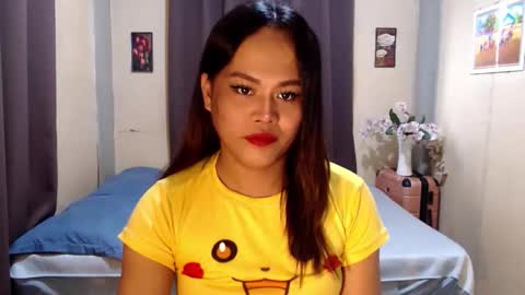 Snapshot of hot_babe0802 chatting on October 9, 2025, 3:04 am HANNA online show from October 9, 2025, 3:04 am