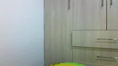 Snapshot of hot_berry1 chatting on March 11, 2025, 7:03 pm hot berry1 online show from March 11, 2025, 7:03 pm