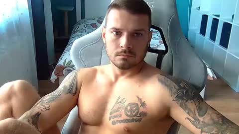 hot_cap_77 online show from October 8, 2025, 1:20 pm