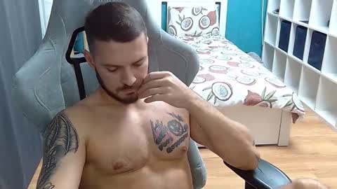 hot_cap_77 online show from November 7, 2025, 4:51 pm