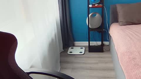 hot_cap_77 online show from May 27, 2026, 1:30 pm