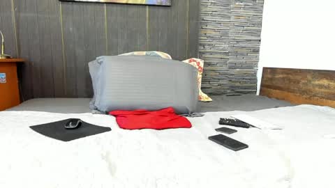hot_chocolate4u online show from May 11, 2026, 10:43 am
