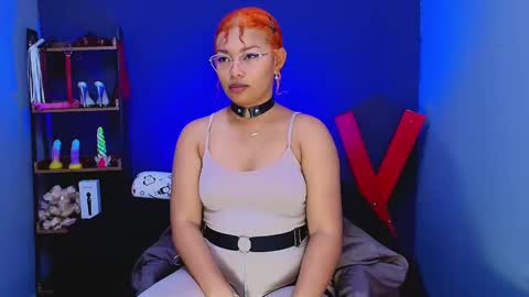 Snapshot of hot_chocolate_4u chatting on February 10, 2025, 3:21 pm hot chocolate 4u online show from February 10, 2025, 3:21 pm