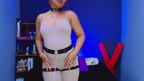 Snapshot of hot_chocolate_4u chatting on February 10, 2025, 6:24 pm hot chocolate 4u online show from February 10, 2025, 6:24 pm