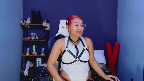 Snapshot of hot_chocolate_4u chatting on March 7, 2025, 6:33 pm hot chocolate 4u online show from March 7, 2025, 6:33 pm