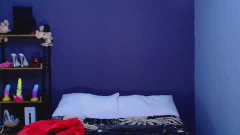 Snapshot of hot_chocolate_4u chatting on March 12, 2025, 3:29 pm hot chocolate 4u online show from March 12, 2025, 3:29 pm