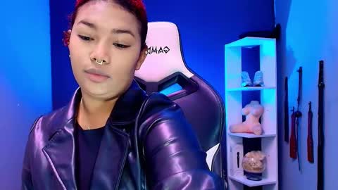 Snapshot of hot_chocolate_4u chatting on September 18, 2025, 12:07 pm hot chocolate 4u online show from September 18, 2025, 12:07 pm