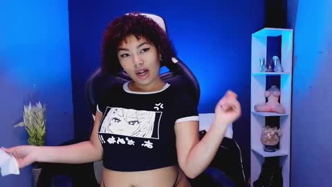 Snapshot of hot_chocolate_4u chatting on October 21, 2025, 12:28 pm hot chocolate 4u online show from October 21, 2025, 12:28 pm