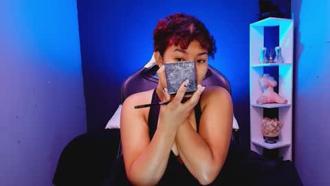 Snapshot of hot_chocolate_4u chatting on October 22, 2025, 12:16 pm hot chocolate 4u online show from October 22, 2025, 12:16 pm