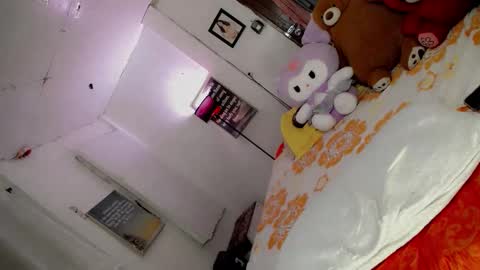 its me CLAUDIA online show from March 8, 2026, 2:04 am