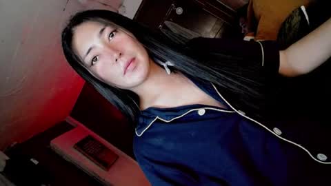 Snapshot of hot_claudia69 chatting on July 22, 2026, 2:20 pm its me CLAUDIA online show from July 22, 2026, 2:20 pm