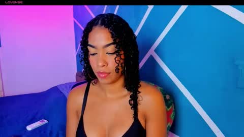Snapshot of hot_couple07_ chatting on September 10, 2025, 4:23 am Hot Couple online show from September 10, 2025, 4:23 am