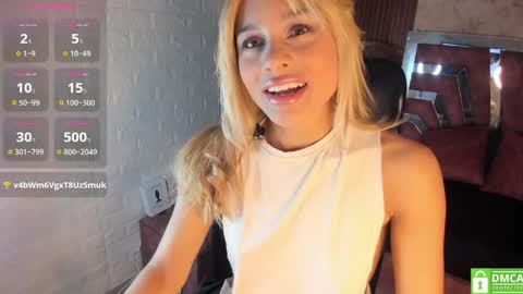 Snapshot of hot_cupid01 chatting on April 12, 2026, 10:53 am Valery online show from April 12, 2026, 10:53 am