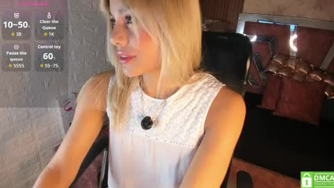 Snapshot of hot_cupid01 chatting on May 8, 2026, 10:53 am Valery online show from May 8, 2026, 10:53 am