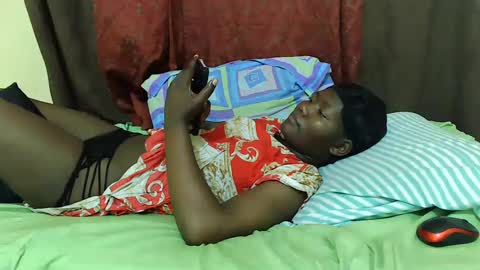 Milly online show from February 14, 2025, 7:17 am