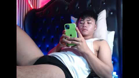 hot_emmanuel online show from February 2, 2026, 2:43 am