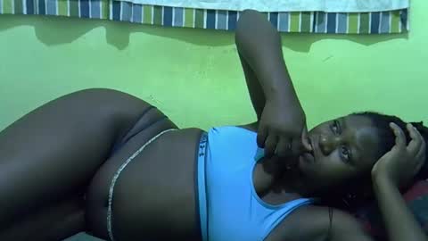 hot_girlly online show from March 14, 2026, 7:03 am