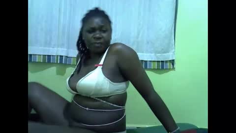 hot_girlly online show from April 7, 2026, 6:08 pm