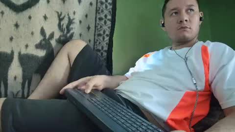 hot_guy36 online show from June 23, 2026, 3:43 pm