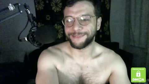 Snapshot of hot_hairy_boi chatting on February 7, 2025, 9:58 pm Senpai online show from February 7, 2025, 9:58 pm