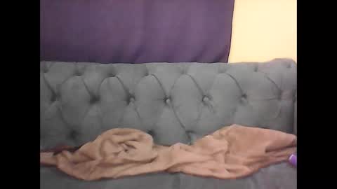 Snapshot of hot_latifah chatting on April 19, 2026, 5:45 pm hot_latifah online show from April 19, 2026, 5:45 pm