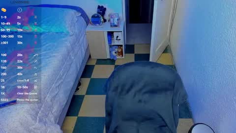 Snapshot of hot_latin_temptation chatting on June 8, 2026, 1:28 am Alejandro online show from June 8, 2026, 1:28 am