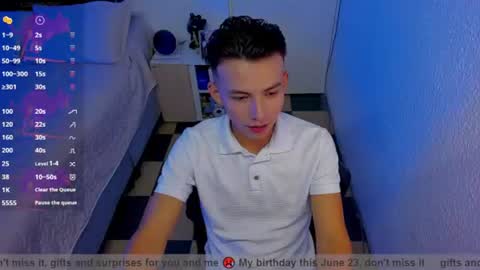 Snapshot of hot_latin_temptation chatting on June 22, 2026, 3:25 am Alejandro online show from June 22, 2026, 3:25 am