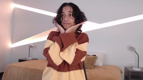 Alana online show from December 24, 2024, 8:27 pm