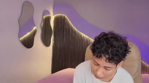Alana online show from June 21, 2026, 9:06 pm