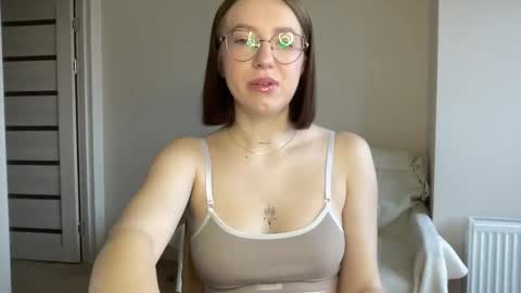Lina online show from January 10, 2025, 8:40 am