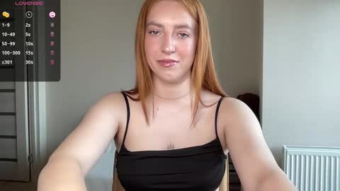 Lina online show from May 15, 2026, 7:37 am