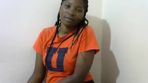 LONNAH online show from January 13, 2025, 11:52 am