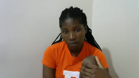 LONNAH online show from January 21, 2025, 7:06 pm