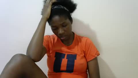 LONNAH online show from February 1, 2025, 9:08 pm
