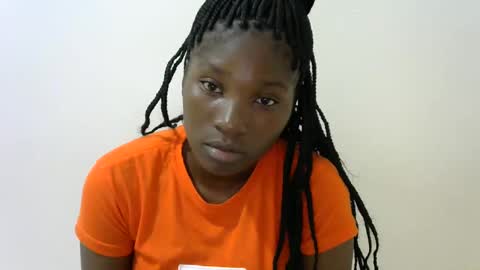 LONNAH online show from February 4, 2025, 9:49 am