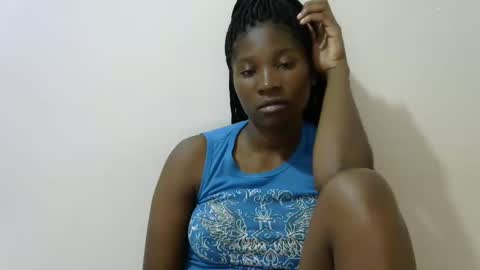 LONNAH online show from February 10, 2025, 9:36 pm