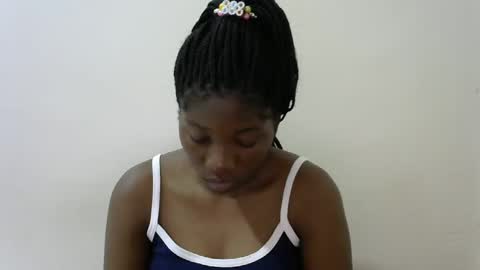 LONNAH online show from February 19, 2025, 2:23 am