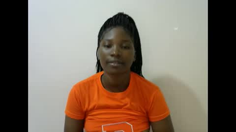 LONNAH online show from February 21, 2025, 6:37 pm