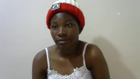 LONNAH online show from March 4, 2025, 2:38 am