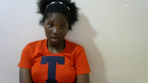 LONNAH online show from March 4, 2025, 11:08 am