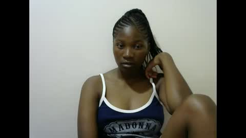 LONNAH online show from March 9, 2025, 3:43 am