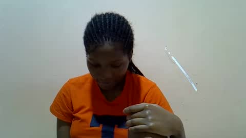 LONNAH online show from September 9, 2025, 8:36 am