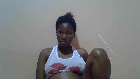 LONNAH online show from September 15, 2025, 8:53 pm
