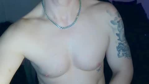 hot_mad online show from November 1, 2025, 2:35 am